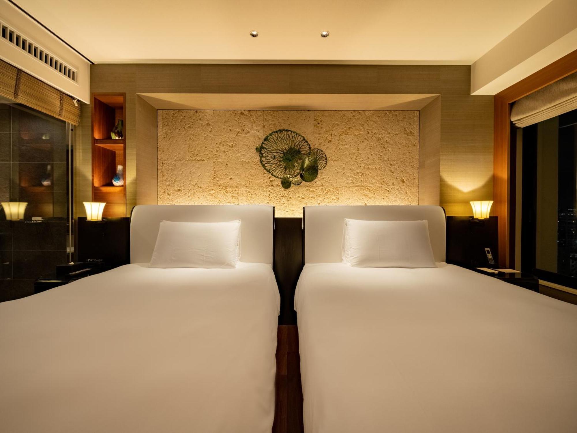 Hyatt Regency Naha, Okinawa Hotel Exterior foto A room at the hotel